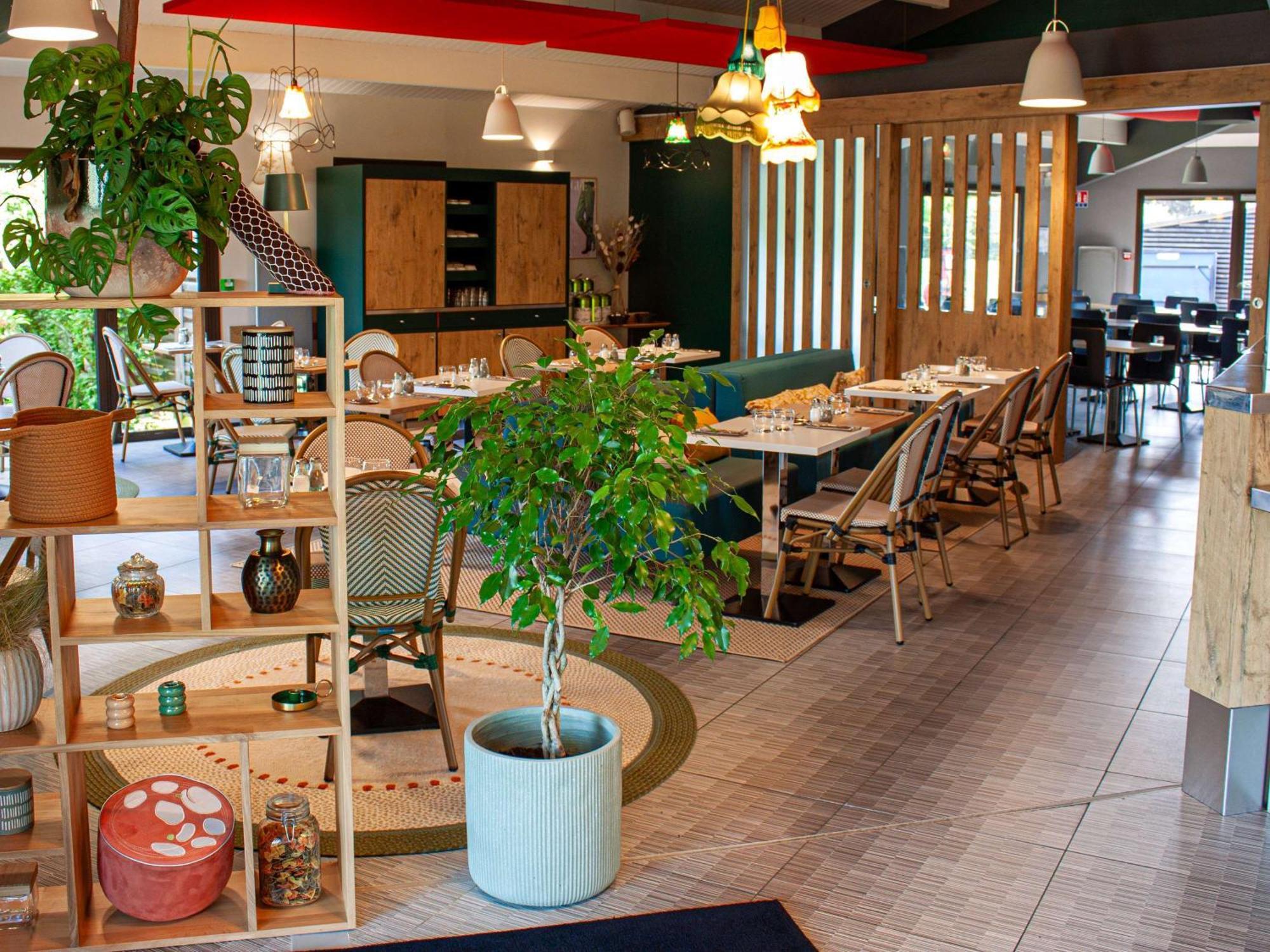 安波西宜必思酒店 阿姆博斯 外观 照片